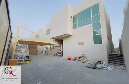 Villa - 5 Bedrooms - 7+ Bathrooms for rent in Mohamed Bin Zayed Centre - Mohamed Bin Zayed City - Abu Dhabi