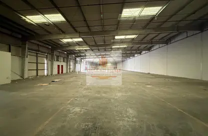 مستودع - استوديو - 2 حمامات للايجار في المنطقة الصناعية رقم 10 - المنطقة الصناعية بالشارقة - الشارقة مستودع - استوديو - 2 حمامات للايجار في المنطقة الصناعية رقم 10 - المنطقة الصناعية بالشارقة - الشارقة