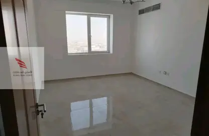 Apartment - 2 Bedrooms - 2 Bathrooms for rent in Gate Tower 1 - Musheiref - Ajman