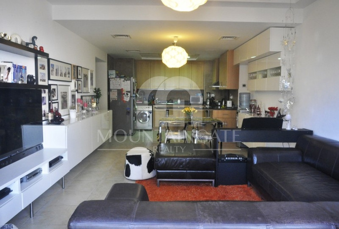 Two Br apartment with maid\ Two Br apartment with maid\