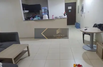Apartment - 1 Bedroom - 2 Bathrooms for sale in Mazaya 19 - Queue Point - Dubai Land - Dubai