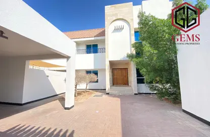 Villa - 4 Bedrooms - 5 Bathrooms for rent in Umm Suqeim 1 Villas - Umm Suqeim 1 - Umm Suqeim - Dubai