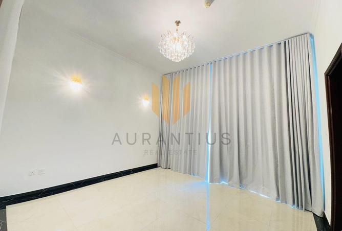 14766230 - Property Image 2