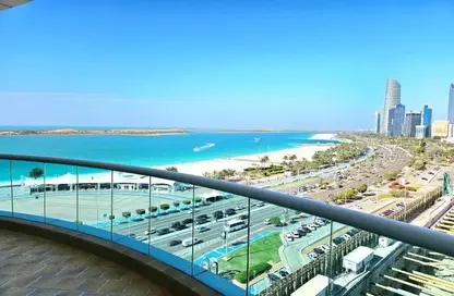 Apartment - 3 Bedrooms - 5 Bathrooms for rent in Bel Ghailam Tower - Corniche Road - Abu Dhabi