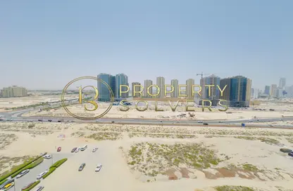 شقة - 1 حمام للايجار في مساكن النخبة الرياضية 10 - مساكن النخبة الرياضية - مدينة دبي الرياضية - دبي