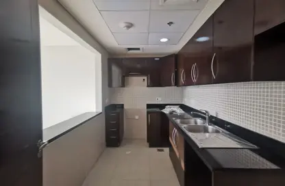 Apartment - 2 Bedrooms - 2 Bathrooms for rent in Zayed the First Street - Al Khalidiya - Abu Dhabi