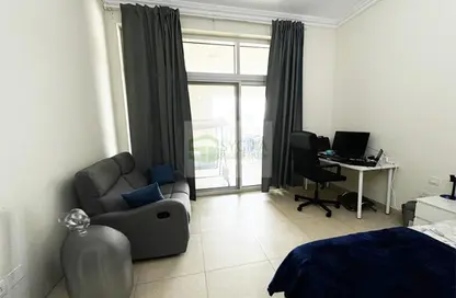 Apartment - 3 Bedrooms - 4 Bathrooms for rent in Plaza Residences 2 - Plaza Residences - Jumeirah Village Circle - Dubai