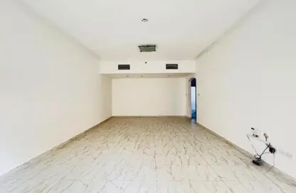 شقة - 2 غرف نوم - 3 حمامات للايجار في برج او بي اس - النهدة 2 - النهدة - دبي - دبي