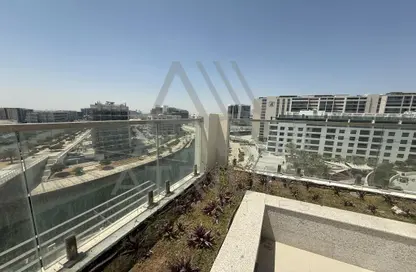 Apartment - 3 Bedrooms - 4 Bathrooms for rent in Al Faridah - Al Raha Beach - Abu Dhabi