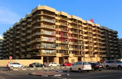 Apartment - 3 Bedrooms - 2 Bathrooms for rent in Golden Sands 2 - Mankhool - Bur Dubai - Dubai