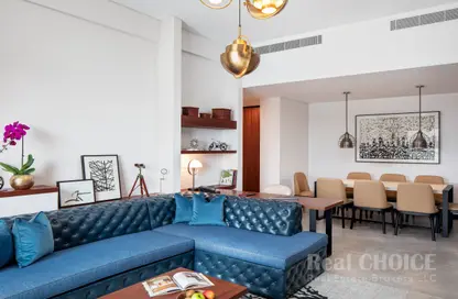 النزل و الشقق الفندقية - غرفة نوم - 2 حمامات للايجار في فندق وشقق دبل تري من هيلتون دبي إم سكوير - منخول - بر دبي - دبي