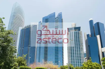Apartment - 5 Bedrooms - 5 Bathrooms for rent in Wave tower - Corniche Road - Abu Dhabi