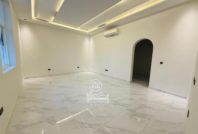 15779990 - Property Image 2