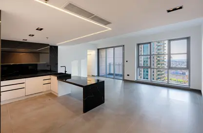 Apartment - 2 Bedrooms - 3 Bathrooms for sale in Standpoint Tower 1 - Standpoint Towers - Downtown Dubai - Dubai