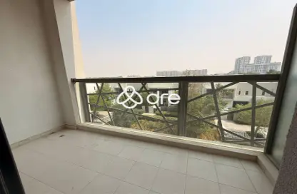 Apartment - 1 Bedroom - 1 Bathroom for rent in Zahra Apartments 2A - Zahra Apartments - Town Square - Dubai