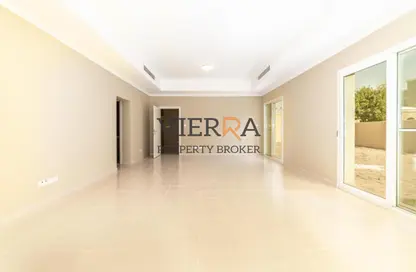 Villa - 4 Bedrooms - 5 Bathrooms for rent in Semmer Villas - Dubai Silicon Oasis - Dubai