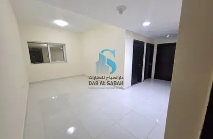شقة - 2 غرف نوم - 2 حمامات للايجار في مساكن النهضة - النهدة - الشارقة