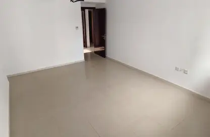 شقة - غرفة نوم - 1 حمام للايجار في شارع التعاون الجديد - التعاون - الشارقة