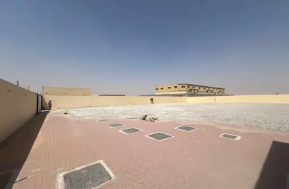 أرض - استوديو للايجار في الصجعة الصناعية - الصجعة - الشارقة
