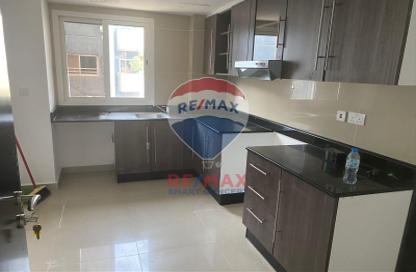Apartment - 3 Bedrooms - 4 Bathrooms for sale in Tower 11 - Al Reef Downtown - Al Reef - Abu Dhabi