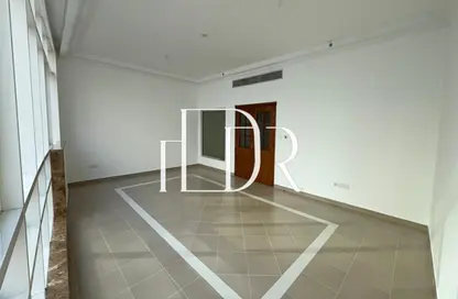 Apartment - 3 Bedrooms - 4 Bathrooms for rent in Al Danah - Abu Dhabi