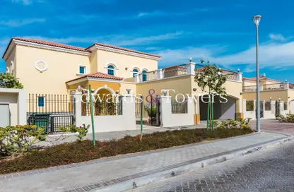 Villa - 4 Bedrooms - 5 Bathrooms for sale in District 8 - Jumeirah Park - Dubai