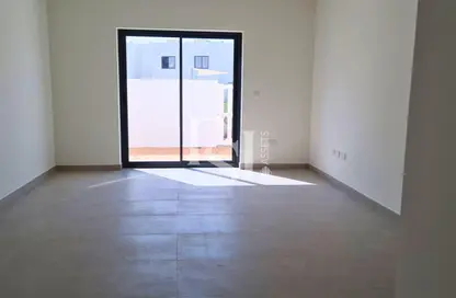 Townhouse - 2 Bedrooms - 4 Bathrooms for rent in Al Ghadeer 2 - Al Ghadeer - Abu Dhabi