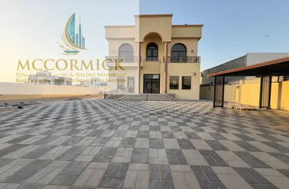 Villa - 5 Bedrooms - 7 Bathrooms for rent in Wadi Alshabak - Dubai