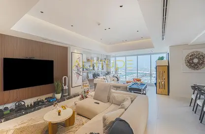 Living Room image for: Apartment - 2 Bedrooms - 4 Bathrooms for sale in Emirates Crown - Dubai Marina - Dubai, Image 1