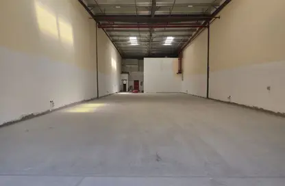 Warehouse - Studio - 1 Bathroom for rent in Al Sajaa Industrial - Al Sajaa - Sharjah