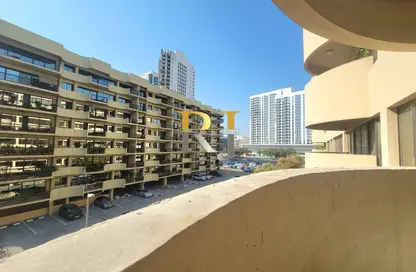 Apartment - 3 Bedrooms - 2 Bathrooms for rent in Silver Sands 1 - Mankhool - Bur Dubai - Dubai