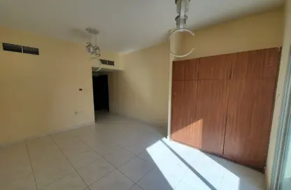 شقة - 2 غرف نوم - 2 حمامات للايجار في الراشدية 3 - الراشدية - عجمان