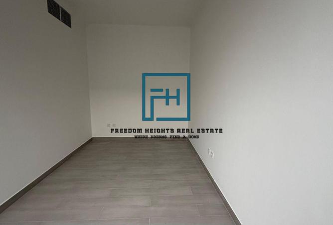 15877327 - صورة العقار 2