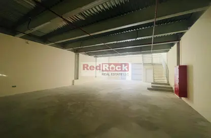 مستودع - استوديو - 1 حمام للايجار في RAS - أم الرمول - دبي