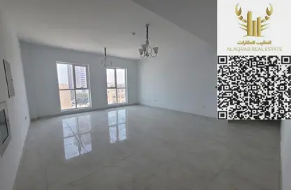 شقة - 2 غرف نوم - 2 حمامات للايجار في مساكن كورنيش عجمان - طريق كورنيش عجمان - عجمان