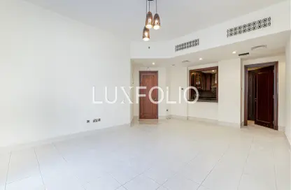 Apartment - 2 Bedrooms - 3 Bathrooms for rent in Yansoon 2 - Yansoon - Old Town - Dubai