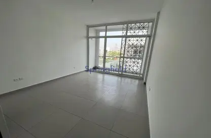 Empty Room image for: Townhouse - 3 Bedrooms - 3 Bathrooms for sale in Arabella Townhouses 1 - Arabella Townhouses - Mudon - Dubai, Image 1
