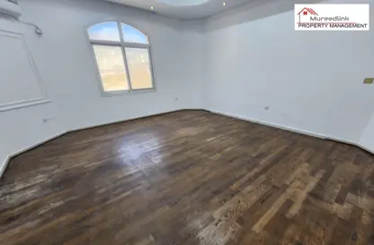Apartment - Studio - 1 Bathroom for rent in Al Saada Street - Al Mushrif - Abu Dhabi