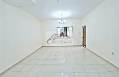 Apartment - 1 Bedroom - 2 Bathrooms for rent in Muwaileh 29 Building - Muwaileh - Sharjah