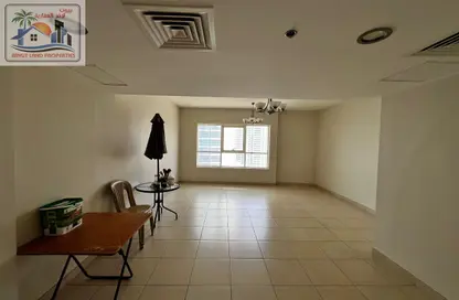 Apartment - 2 Bedrooms - 4 Bathrooms for rent in Al Khan Corniche - Al Khan - Sharjah