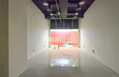 Retail - Studio for rent in Park Towers - DIFC - Dubai