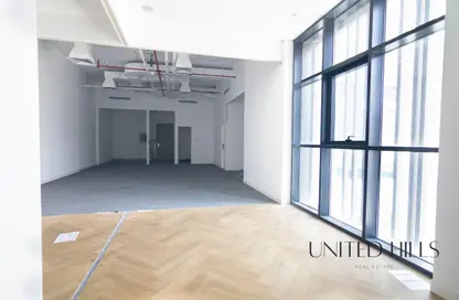 Office Space - Studio for sale in SOL Bay - Business Bay - Dubai