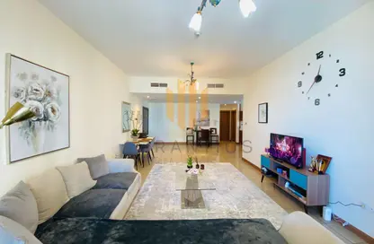Apartment - 2 Bedrooms - 3 Bathrooms for sale in Sulafa Tower - Dubai Marina - Dubai