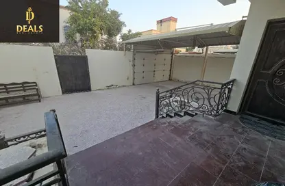 Villa - 5 Bedrooms - 6 Bathrooms for sale in Al Mowaihat - Ajman