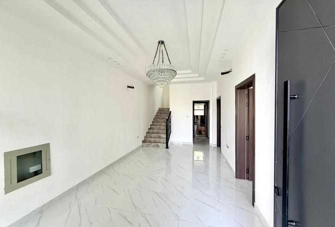 15971900 - Property Image 2