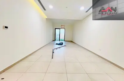 Apartment - 3 Bedrooms - 3 Bathrooms for rent in Janayen Avenue - Mirdif Hills - Mirdif - Dubai