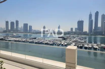 Apartment - 2 Bedrooms - 2 Bathrooms for rent in Marina Vista - EMAAR Beachfront - Dubai Harbour - Dubai