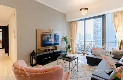Living Room image for: Apartment - 2 Bedrooms - 3 Bathrooms for sale in Silverene Tower A - Silverene - Dubai Marina - Dubai, Image 1