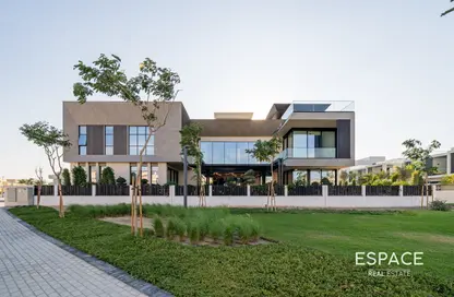 Villa - 6 Bedrooms - 7 Bathrooms for rent in District 6 - Royal Park - Jumeirah Park - Dubai