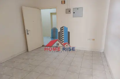 Apartment - 2 Bedrooms - 1 Bathroom for rent in New Al Taawun Road - Al Taawun - Sharjah